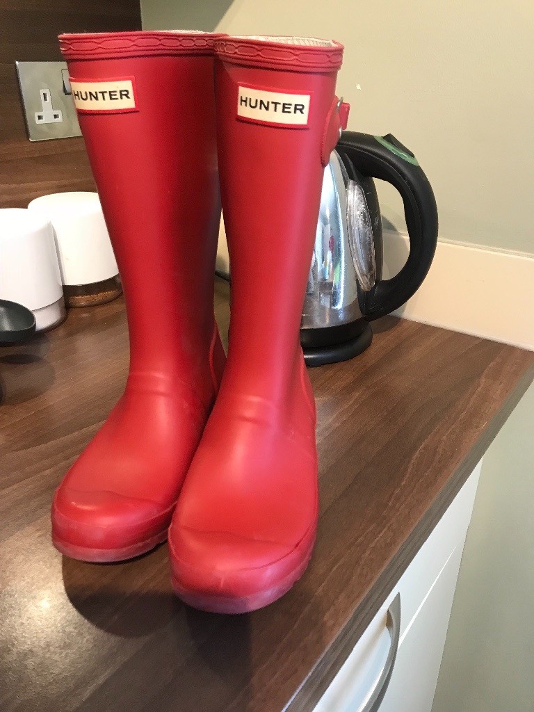knee high western boot